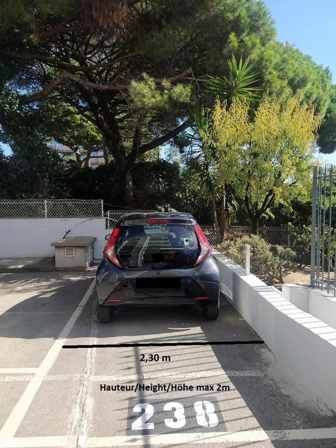Grand Studio Neuf Face Port Et Plage, Parking Prive Golfe-Juan Zewnętrze zdjęcie