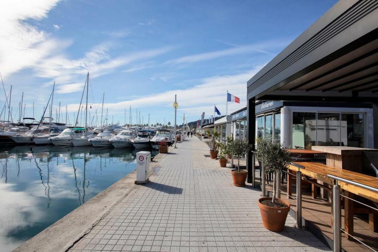 Grand Studio Neuf Face Port Et Plage, Parking Prive Golfe-Juan Zewnętrze zdjęcie